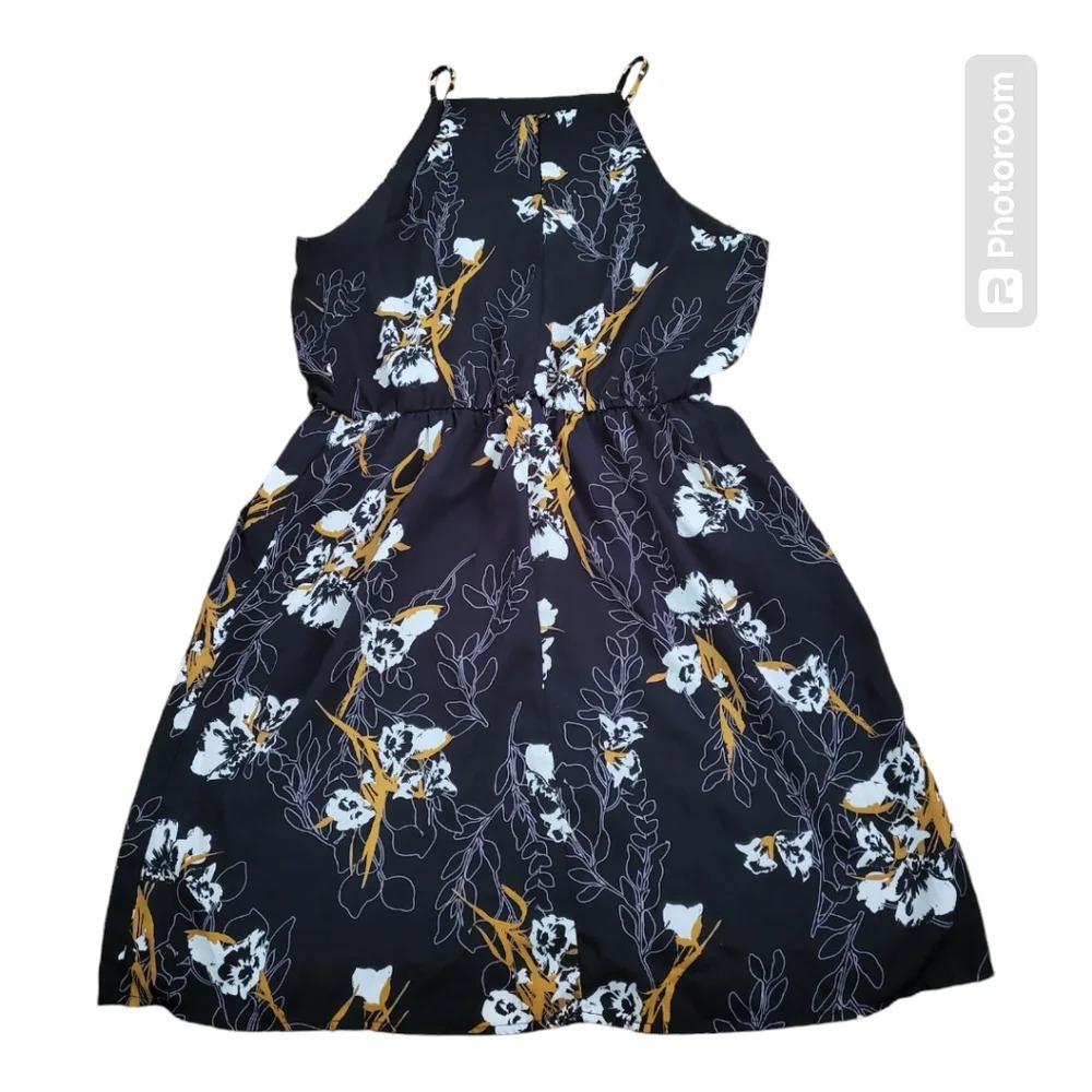 💕Mossimo high neck fit and flare dress‎